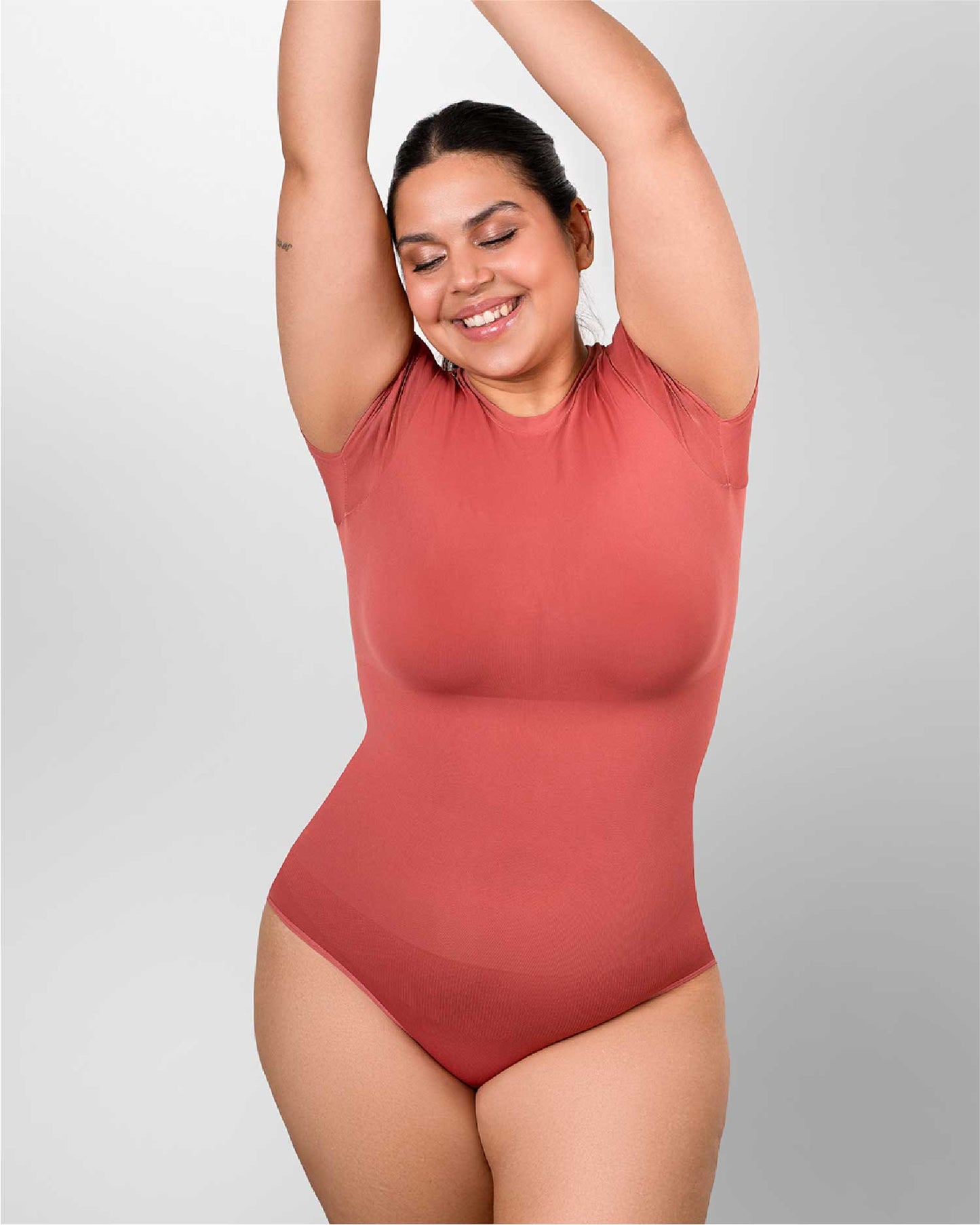 InvisiShape - Shaping Body T-Shirt