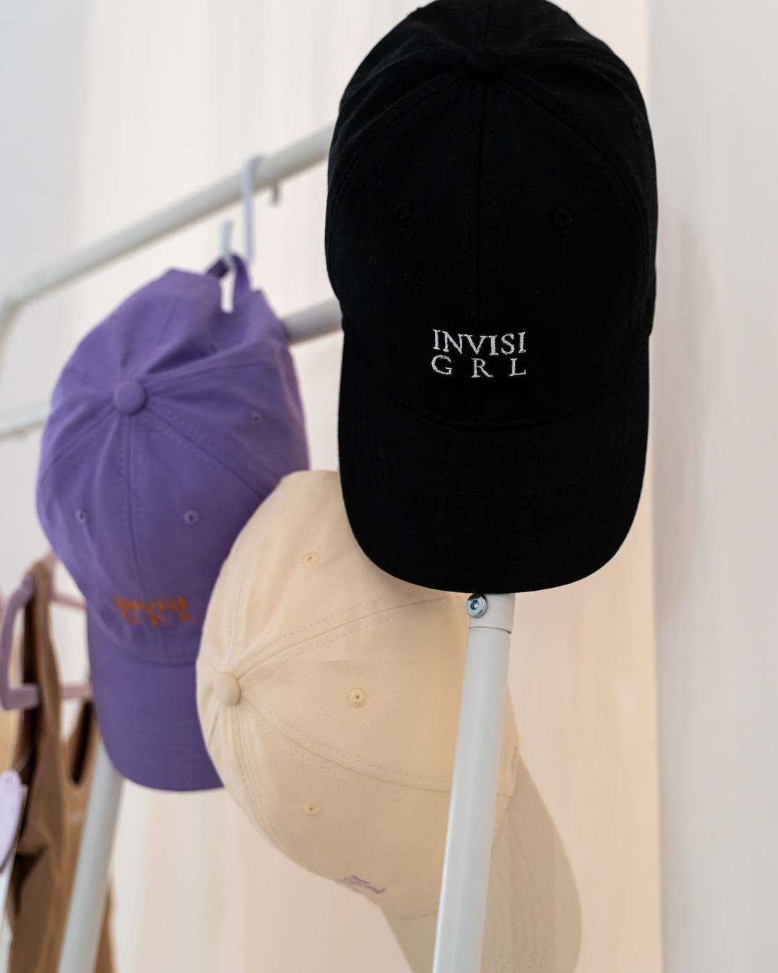 InvisiGRL Cap
